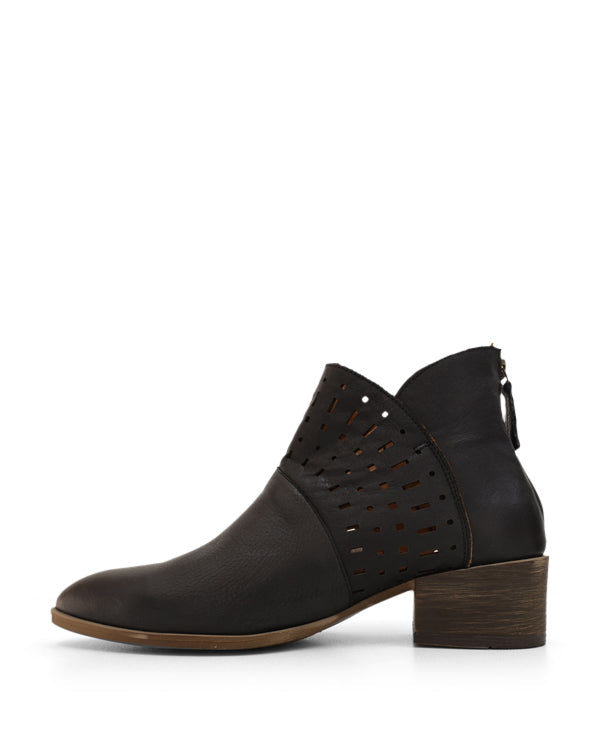 Bueno Shoes -Sammuel Boot - Drift Home and Living